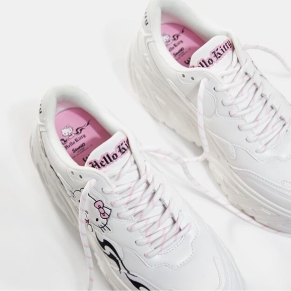 Bershka Hello Kitty Platform Sneakers - Picture 3 of 5